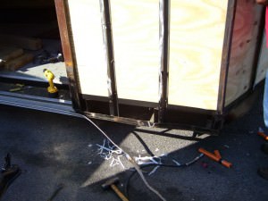 A Complete Guide to 12 Common Trailer Repairs
